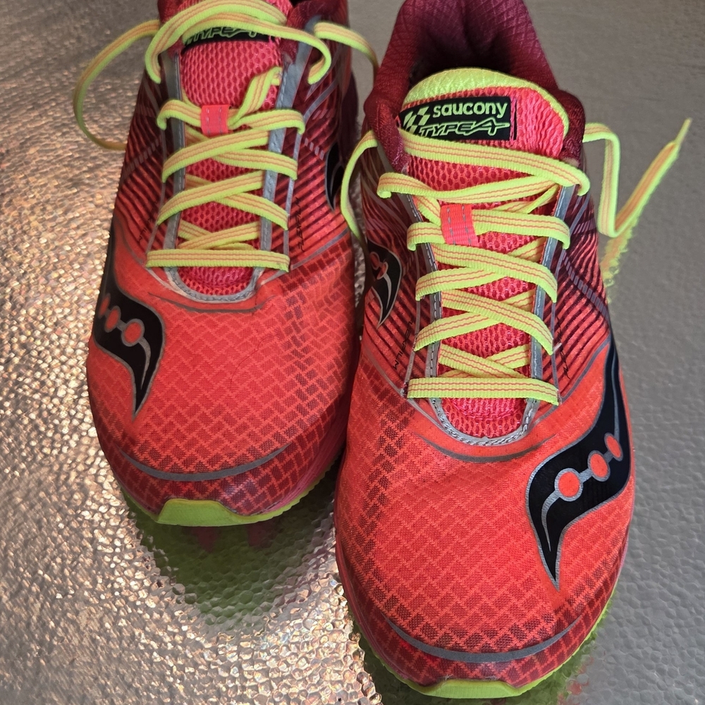 Saucony‎ Type A, Women's Running Shoes  Reddish/Orange, Size 11